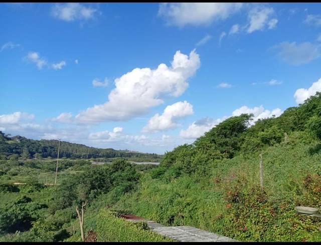 LAND FOR SALE IN UMKOMAAS